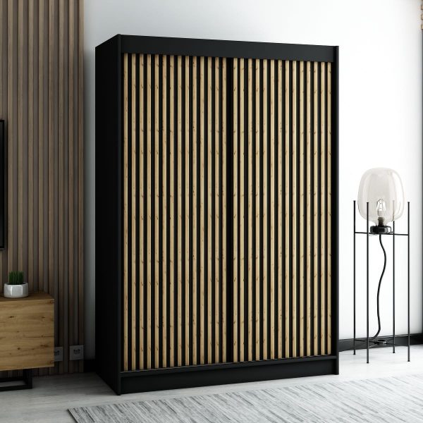 Ruime zwarte kledingkast in loftstijl met lamellen – ideaal voor de slaapkamer, woonkamer of hal.