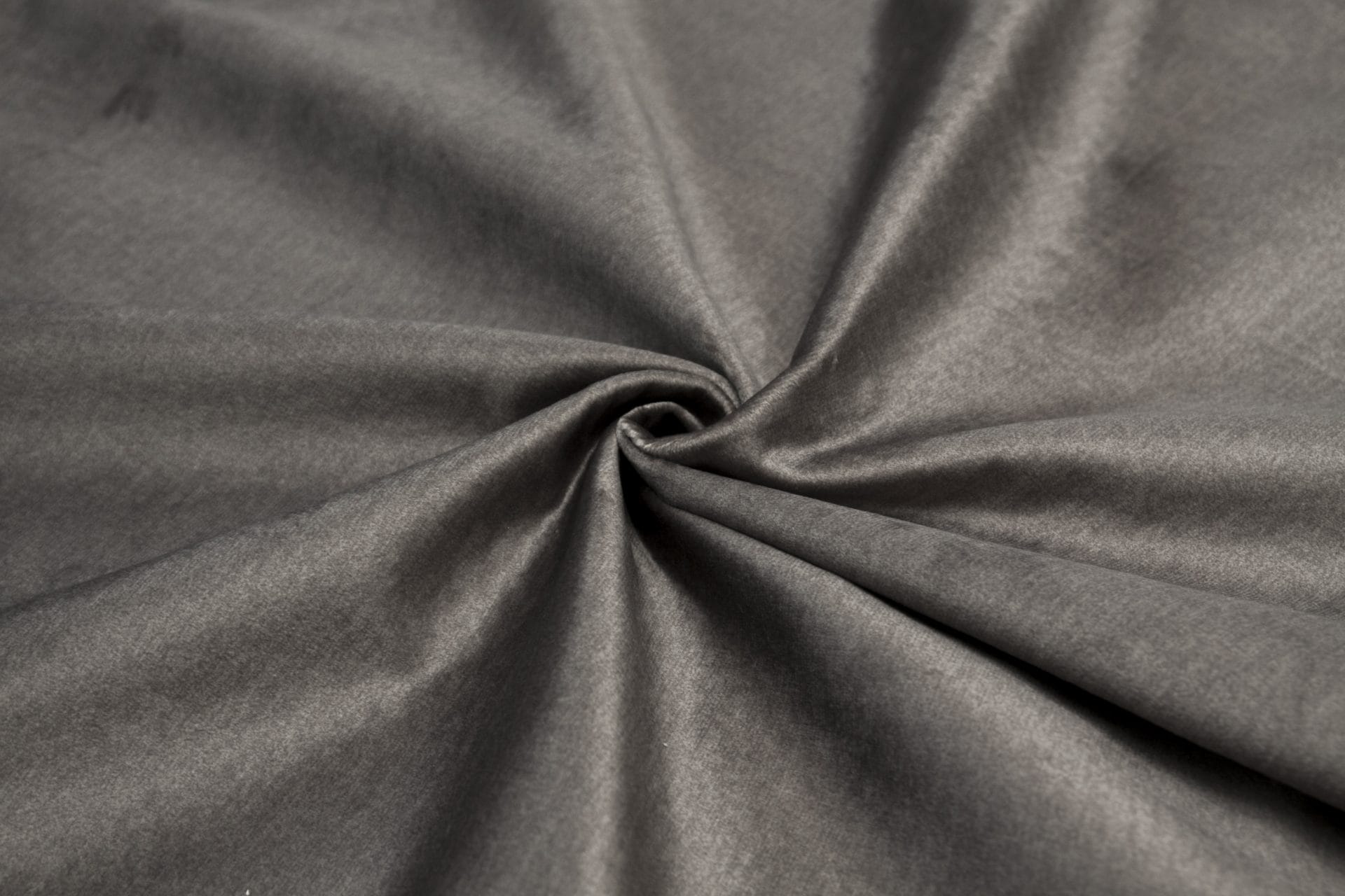Monolith 20 Dark Brown