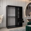 Kastinterieur 150. Voorzien van legplanken en kledingroedes. De kledingkast is bijzonder ruim en functioneel.