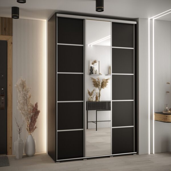 Szafa CANNES 5-160 szerokość 45 cm. Korpus czarny , front czarny listwa srebrnai lustro