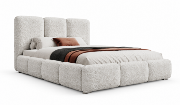Crèmekleurig gestoffeerd bed MAFFO met hoog hoofdbord – Abriamo 04