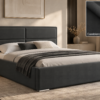 Milo gestoffeerd bed met opbergruimte in stof Casablanca, met een hoog hoofdbord en horizontale vlakverdeling.